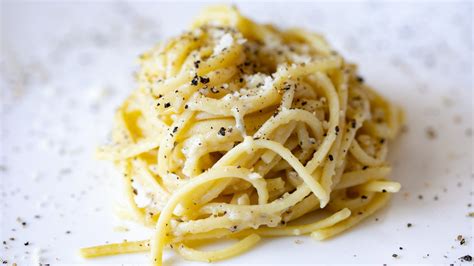 giada pepe|Cacio e Pepe, Classic Italian Recipe .